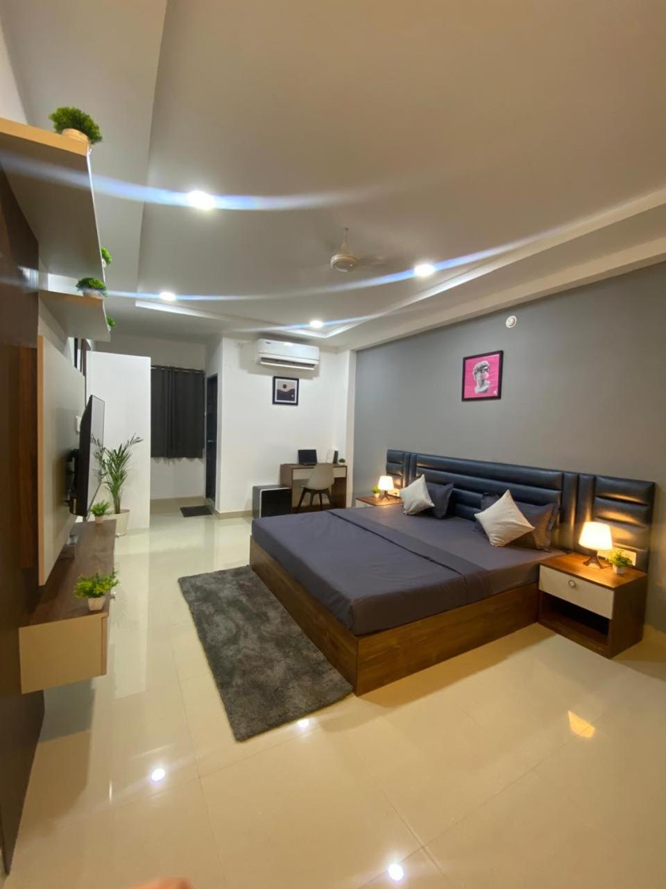 Housr 78 Madhapur Hitech City Near Yashoda Hospital Гайдарабад Екстер'єр фото