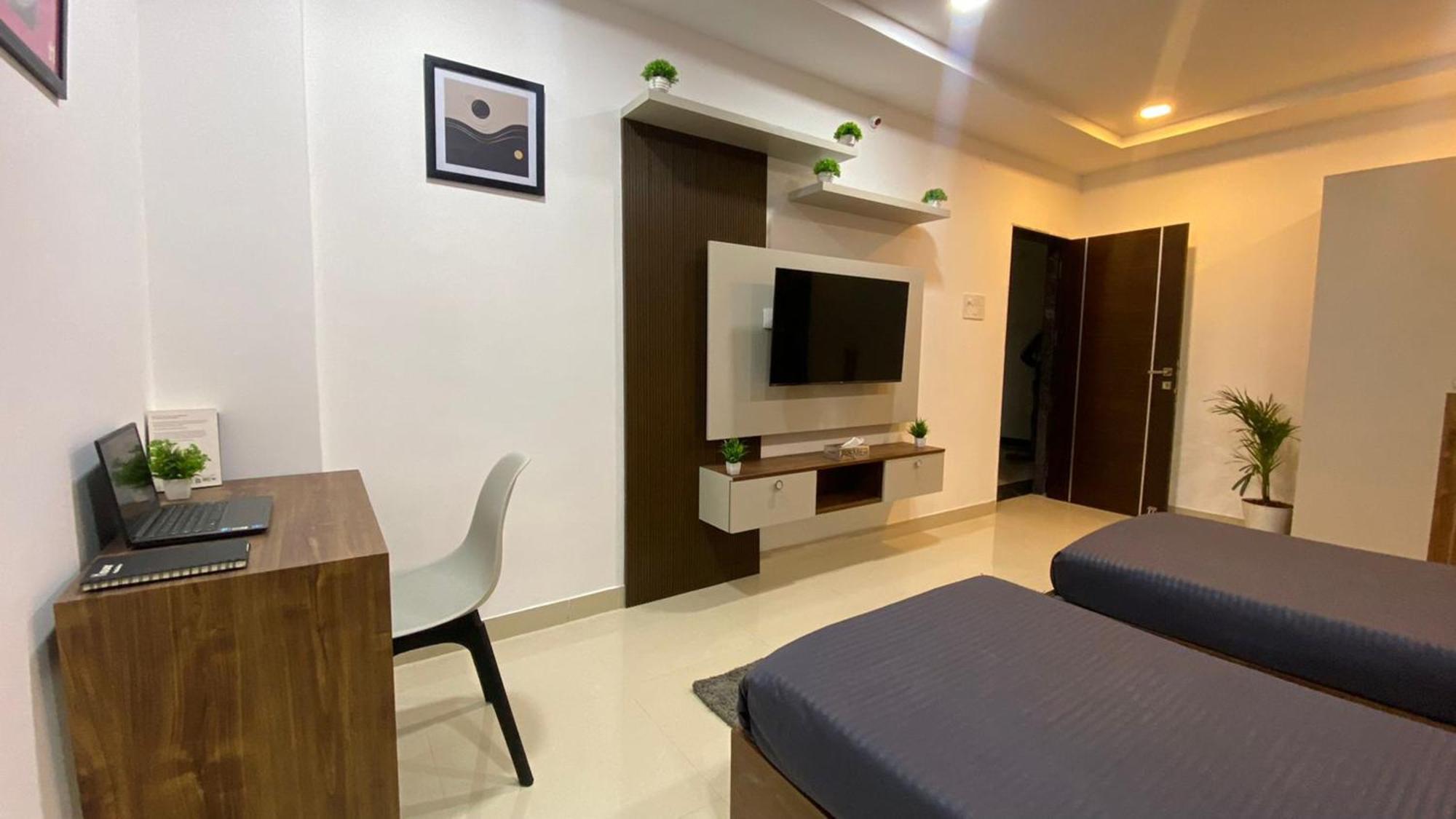 Housr 78 Madhapur Hitech City Near Yashoda Hospital Гайдарабад Екстер'єр фото